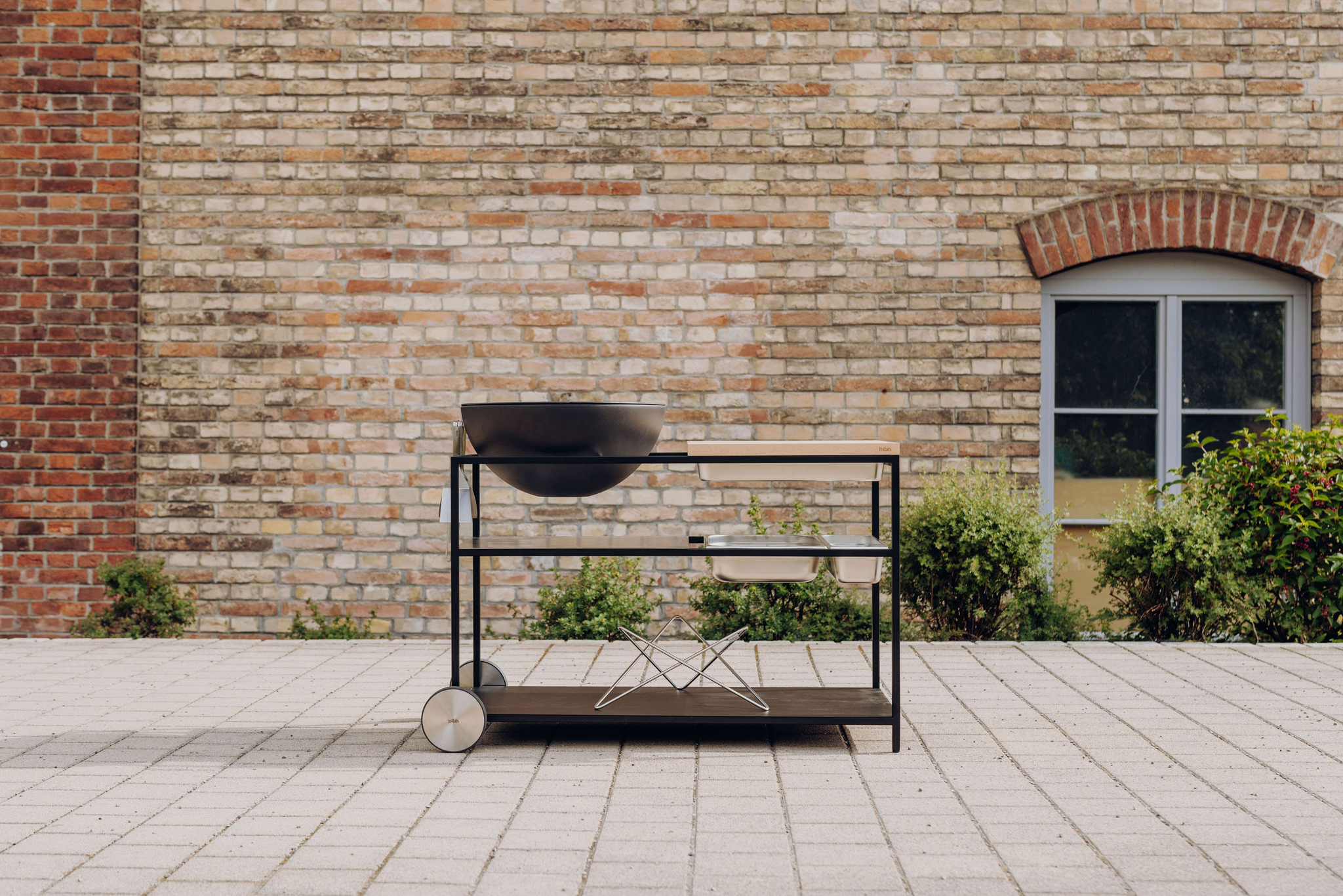 fire kitchen buitenkeuken met bowl 57 vuurschaal