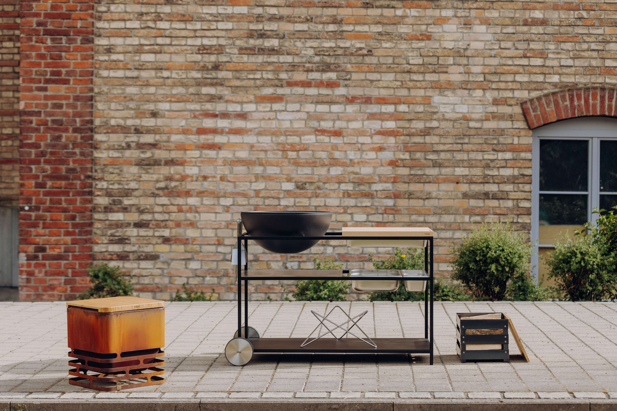 fire kitchen buitenkeuken met bowl 57 vuurschaal