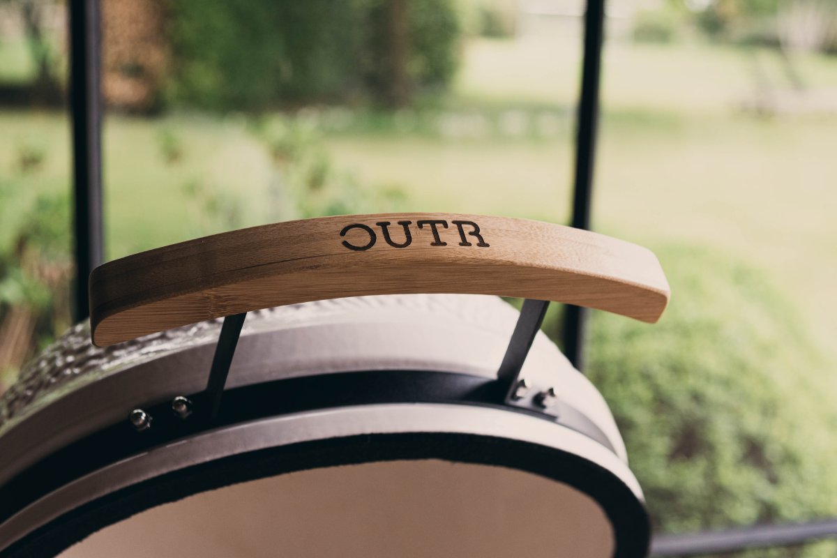 outr kamado medium 50 wit – keramische kamado bbq Ø37,8 cm